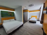 Paradian Hotel فنادق في أمبانغان