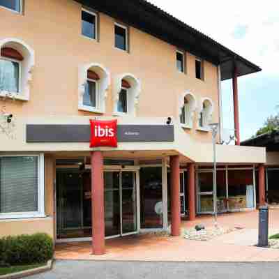 ibis Aubenas Hotel Exterior