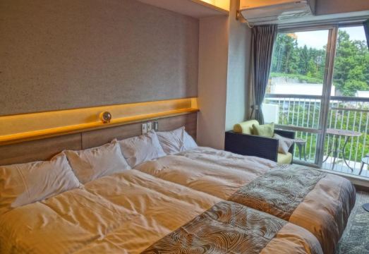 호텔 스파크스 구사쓰 외관