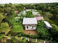 Battambang Dream Bungalows Отели рядом с достопримечательностью «Wat Ek Phnom»