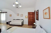 Nikos Sea View Apartments - Strand