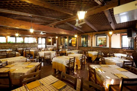 Hotel Bellavista Отели рядом со станцией Train Station Assisi