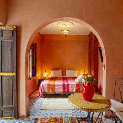 Riad Lakhdar Rooms