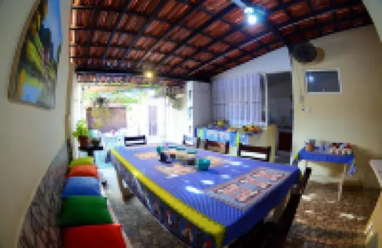 加利尼亞斯港旅居飯店