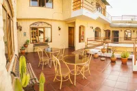 Posada San Juan فنادق في 