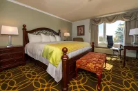 Auberge Gisele's Inn Hotels near Victoria County Court House