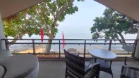 Alam Indah Busuanga Beach and Villas Hotels in Busuanga