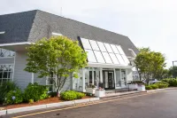 The Cove at Yarmouth Hotels near Yarmouth Recreation Department