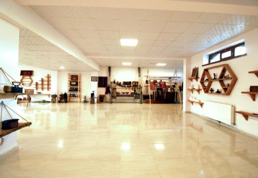 레이크 츨드르 로지