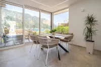 Palma Apartments Hotels in Kotor