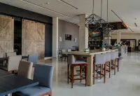 Hampton Inn by Hilton Celaya - breakfast