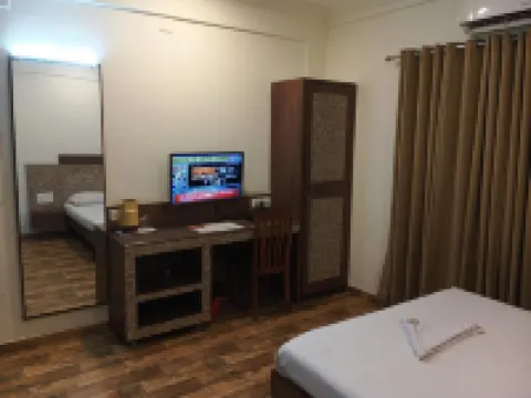 Hotel Swadesh Heritage Hotels near Anyer Beach