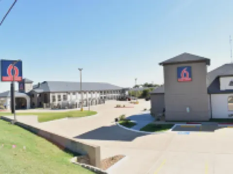 Studio 6 Suites Brenham, TX Hotéis em Brenham