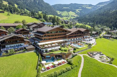 Alpbacherhof Mountain & Spa Resort Отели в г. Крамзах
