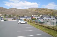 Min y Mor Hotel - parking