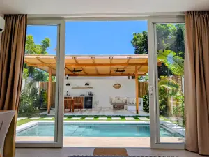 Villa Nindot - Private pool villas - Adults only