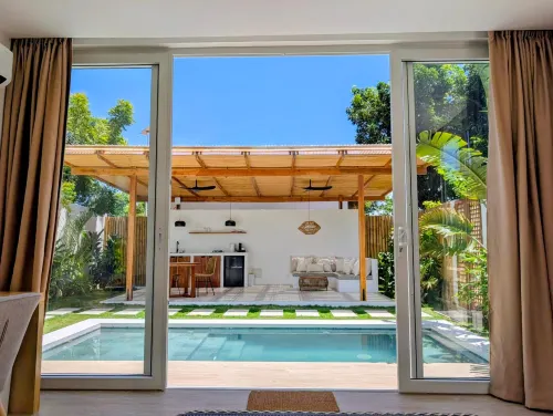 Villa Nindot - Private pool villas - Adults only - Wifi