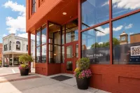 Three Trails Downtown Elkin - 3-Star