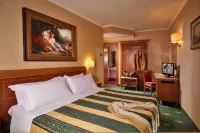 Colonna Hotel - Bãi đậu xe