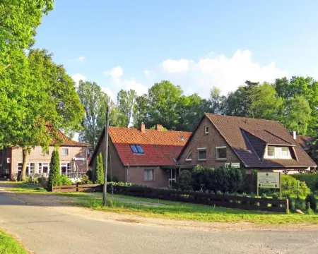 Land-Gut-Hotel Waldesruh Hotels in Bevensen