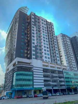 Manhattan Theme Suite by Nest Home at Austin Heights The ARC at Austin Hill 주변 호텔