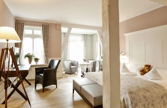 祖巴林蘭德酒店