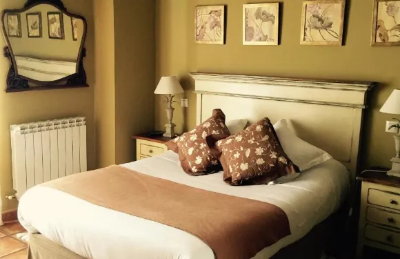 卡瑟納露西亞酒店