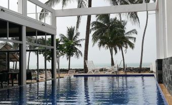 Saara Beach Hotel