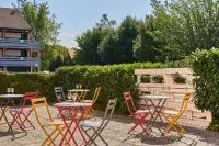 Kyriad Direct Haguenau Hotel dekat Stade des Pins