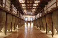 Hostal Valdepeñas by Bossh Hotels