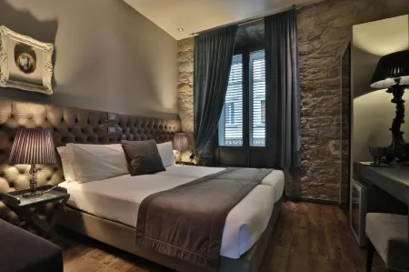 Forvm Boutique Hotel Отели в г. Триест
