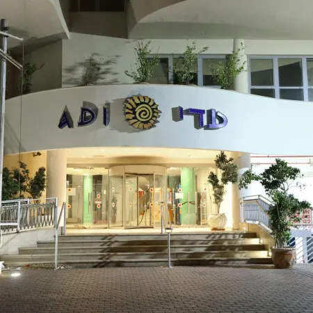 Adi Hotel
