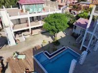 Ashton Court Belize