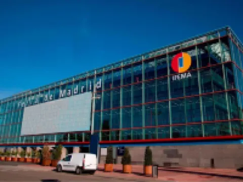 Hostal Juan XXIII サン・セバスティアン・デ・ロス・レイエスのホテル