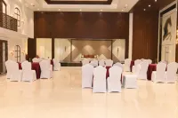 Hotel The Rising Banaras Hotels in Manrauli