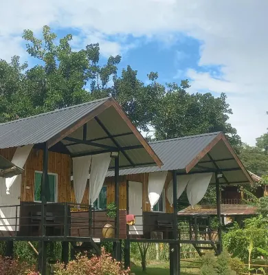 Rainbow House Pai