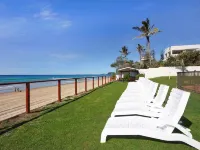 Spindrift on the Beach - Absolute Beachfront Hotels in Mermaid Beach