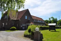 Landhotel Alte Schule - Hotel Garni Hotels in Wangerland
