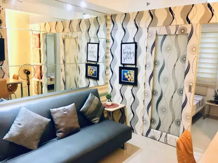 Smdc Light Residences Condominium Отели рядом с достопримечательностью «Lee Gardens»