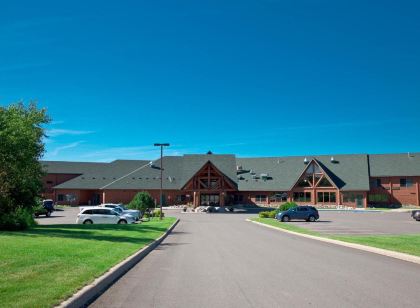 Grand Ely Lodge