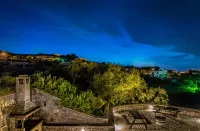 Klymeni Traditional Homes - Mountain view