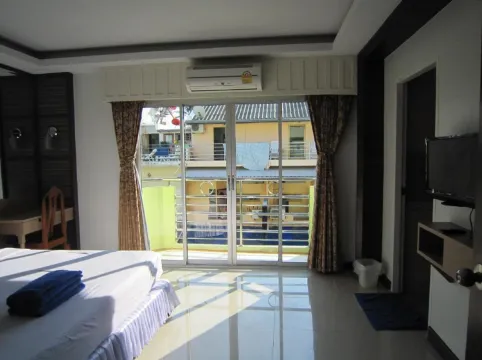 ห้องเตียงใหญ่