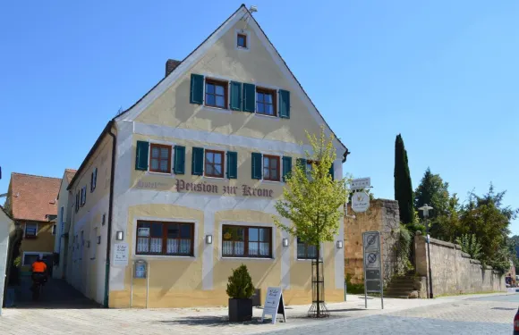 Hotel Garni Zur Krone酒店