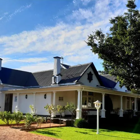 Bauhenia Guesthouse