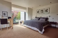 La Porte Rouge Rbx Hotels in Roubaix