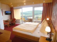 Wohlfühlhotel "Waldcafé Jäger" Hotels in Bad Driburg