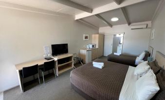 Highway One Motel