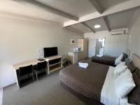 Highway One Motel Hotels in Ceduna