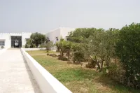 Hotel El Andalous فنادق في تاكلسة