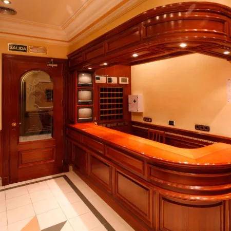 Hostal Victoria II Отели рядом с достопримечательностью «Улица Серрано»